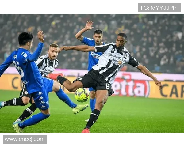 尤文图斯对阵托马斯的精彩较量揭示足球战术的博弈与激情